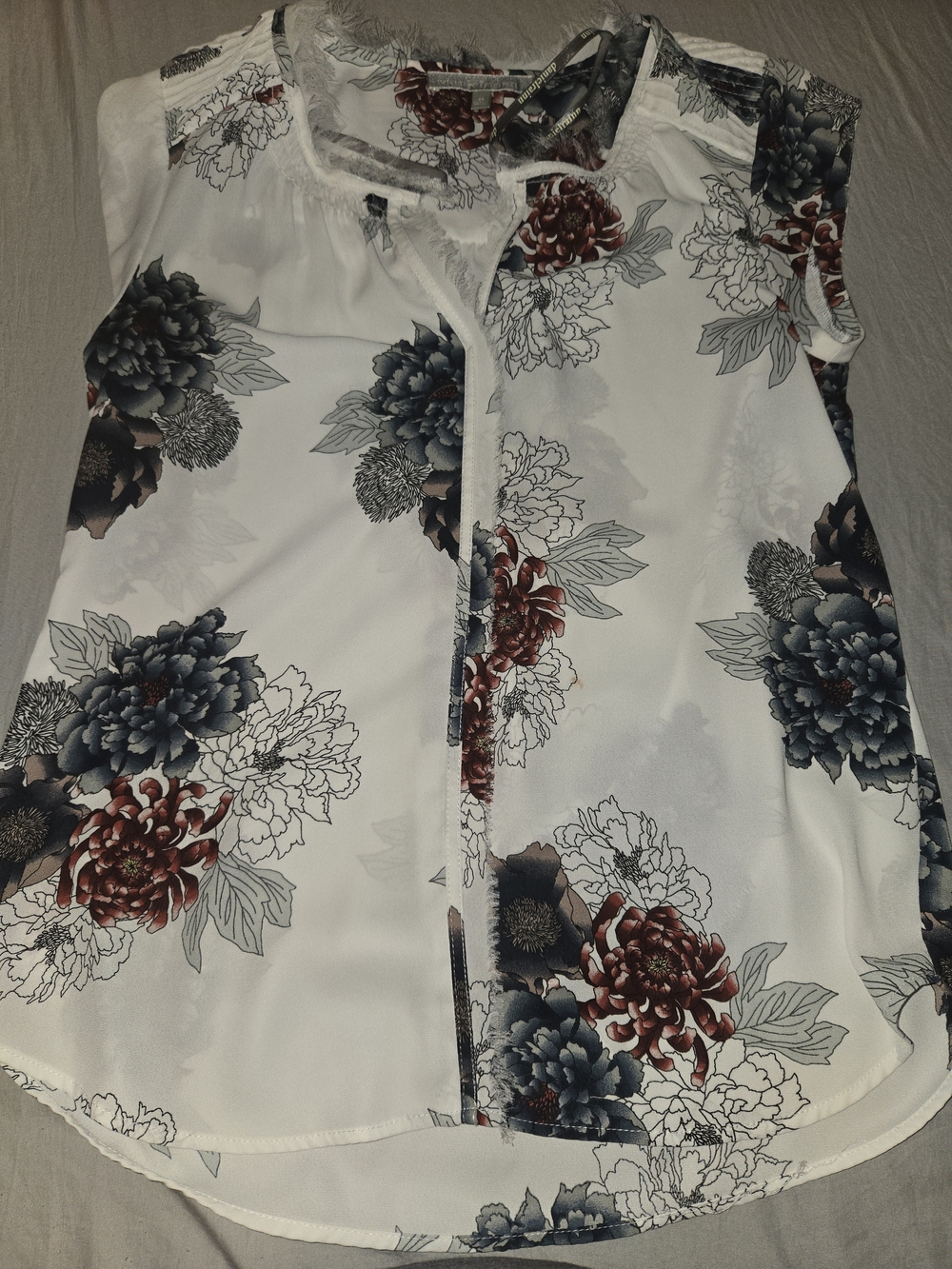 Daniel Rainn White Floral V-Neck Blouse with Red and Blue Blooms
